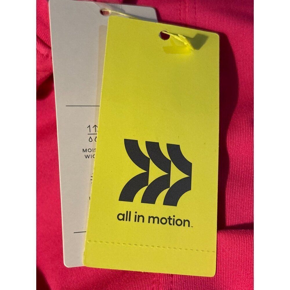NWT ALL IN MOTION Cropped Long Sleeve Top S Cutout on Shoulder UV Protection - Picture 6 of 9